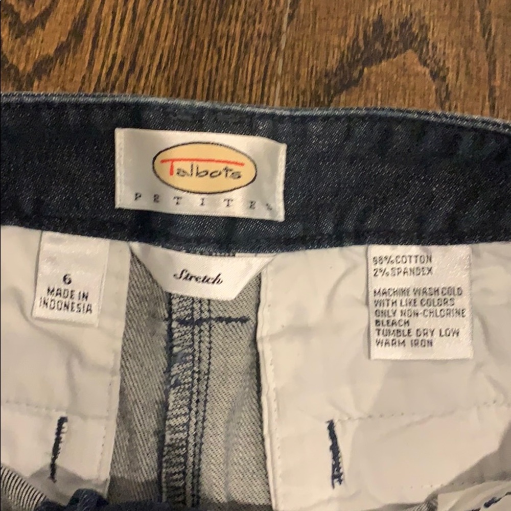 JEANS - Picture 3 of 4